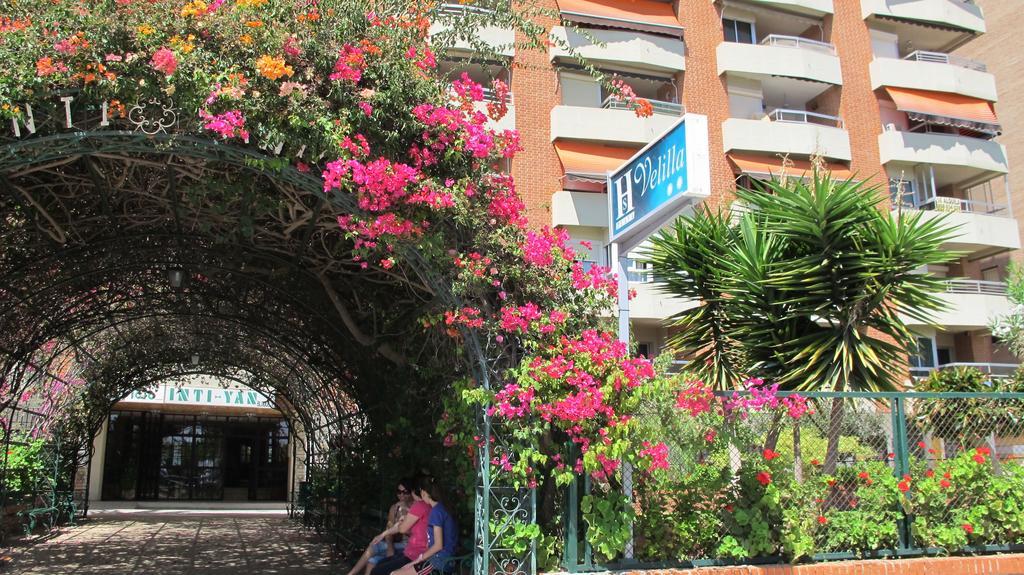 Hostal Velilla Almuñécar Esterno foto
