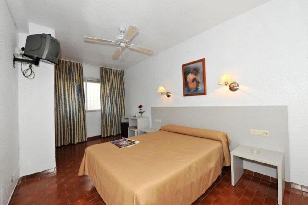 Hostal Velilla Almuñécar Esterno foto