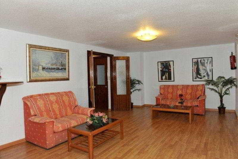 Hostal Velilla Almuñécar Esterno foto